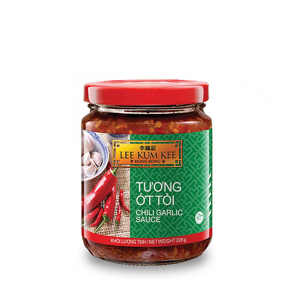 Tương Ớt Tỏi Lee Kum Kee 226G